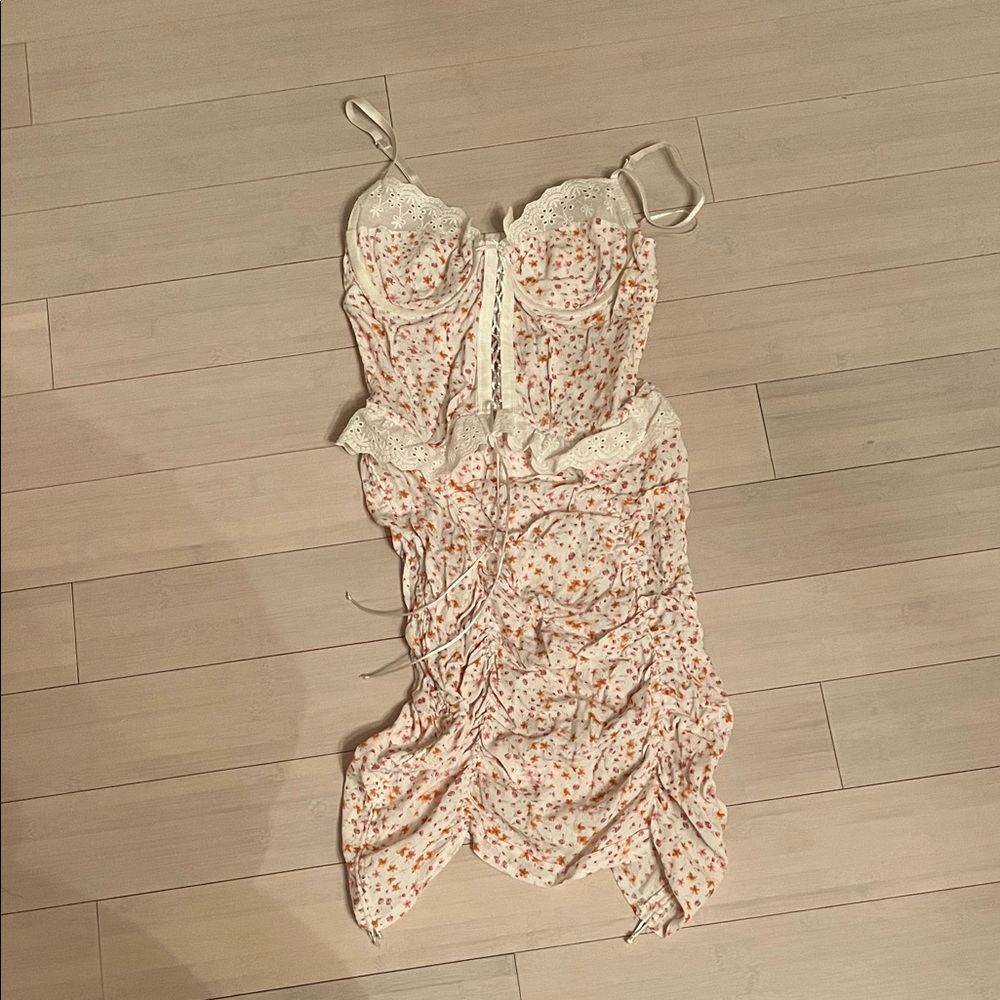 Sky to Moon Floral White Dress